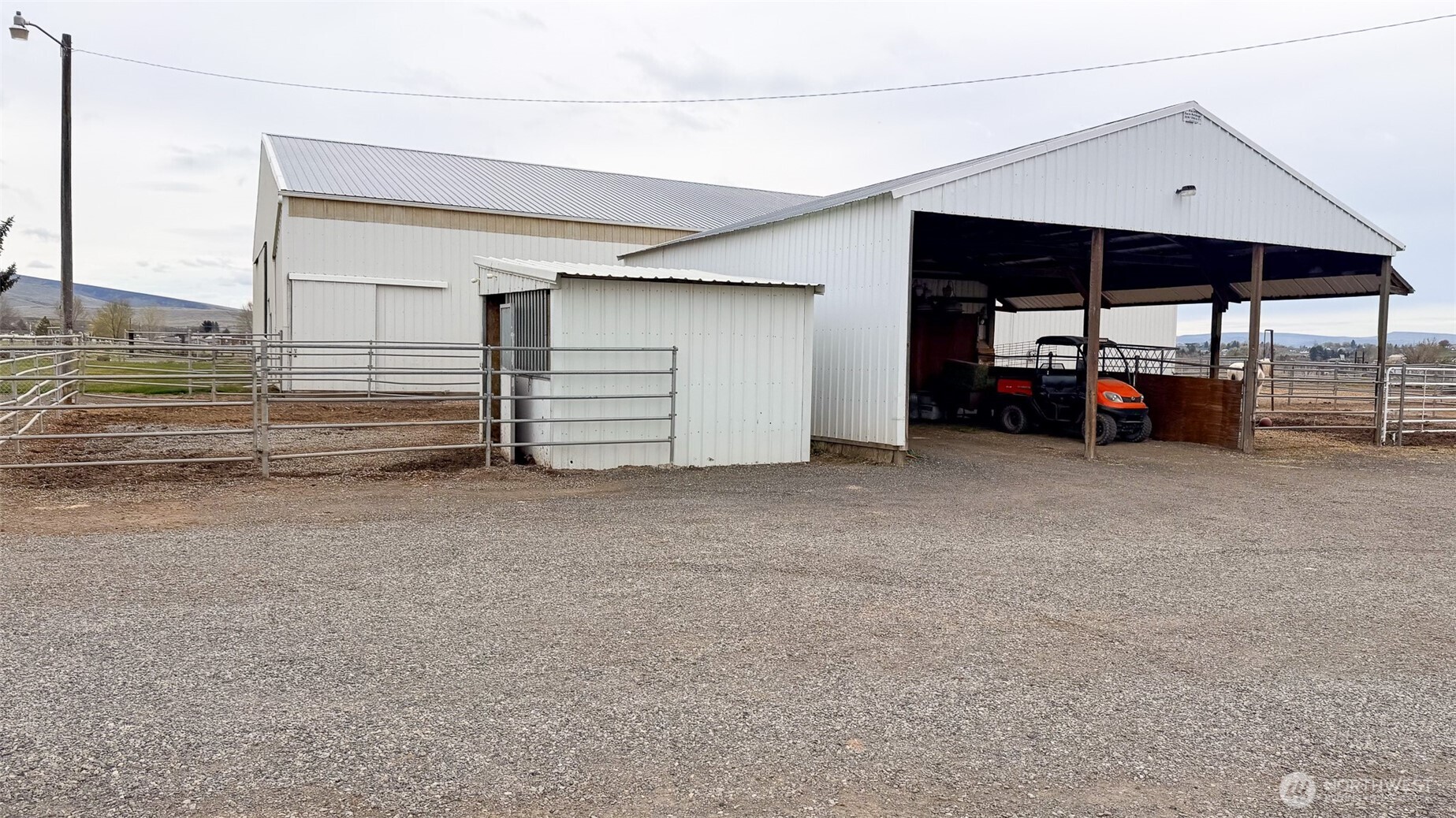150 Dusty Puddle Road #A&B, Selah, WA 98942
