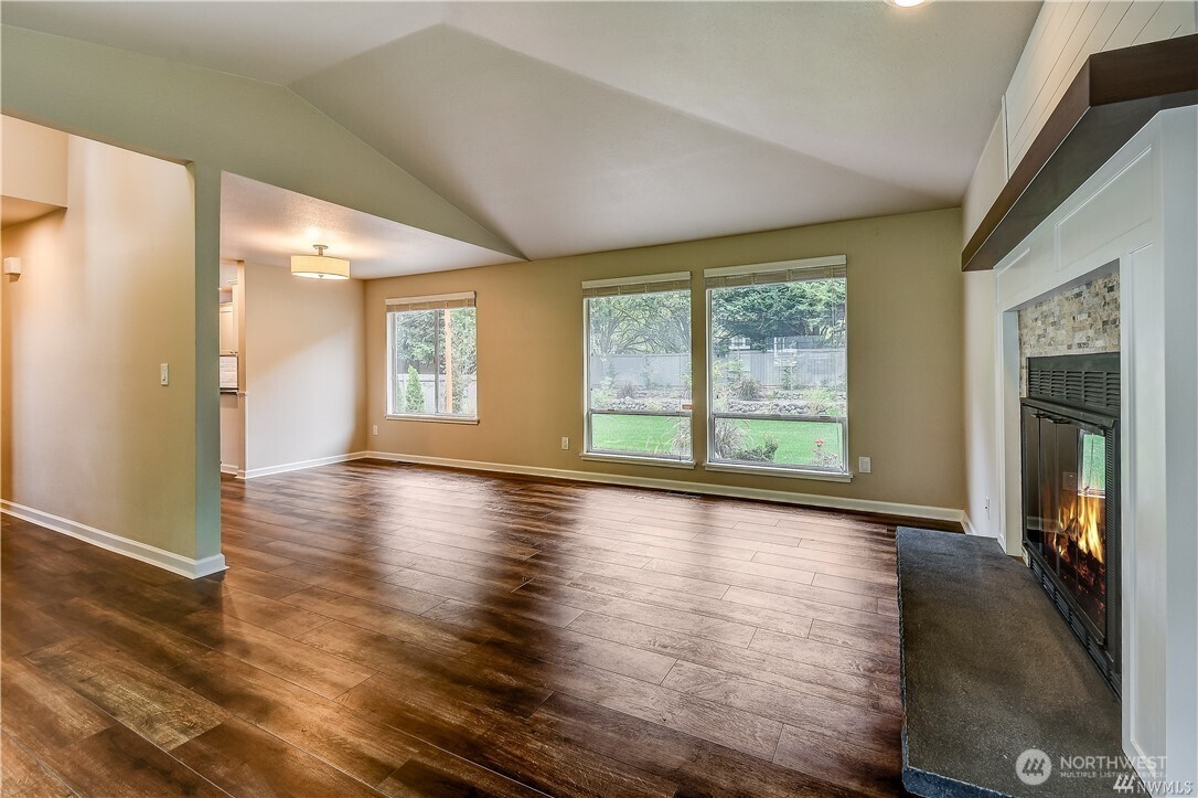 16116 SE 156th Street , Renton, WA 98058