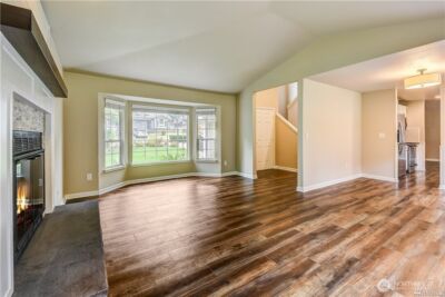 16116 SE 156th Street , Renton, WA 98058 - Photo 4