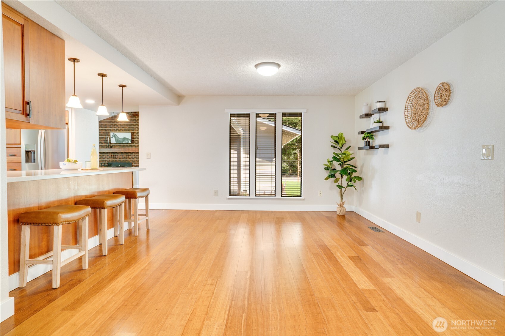 2925 SE Royalwood Place , Port Orchard, WA 98367