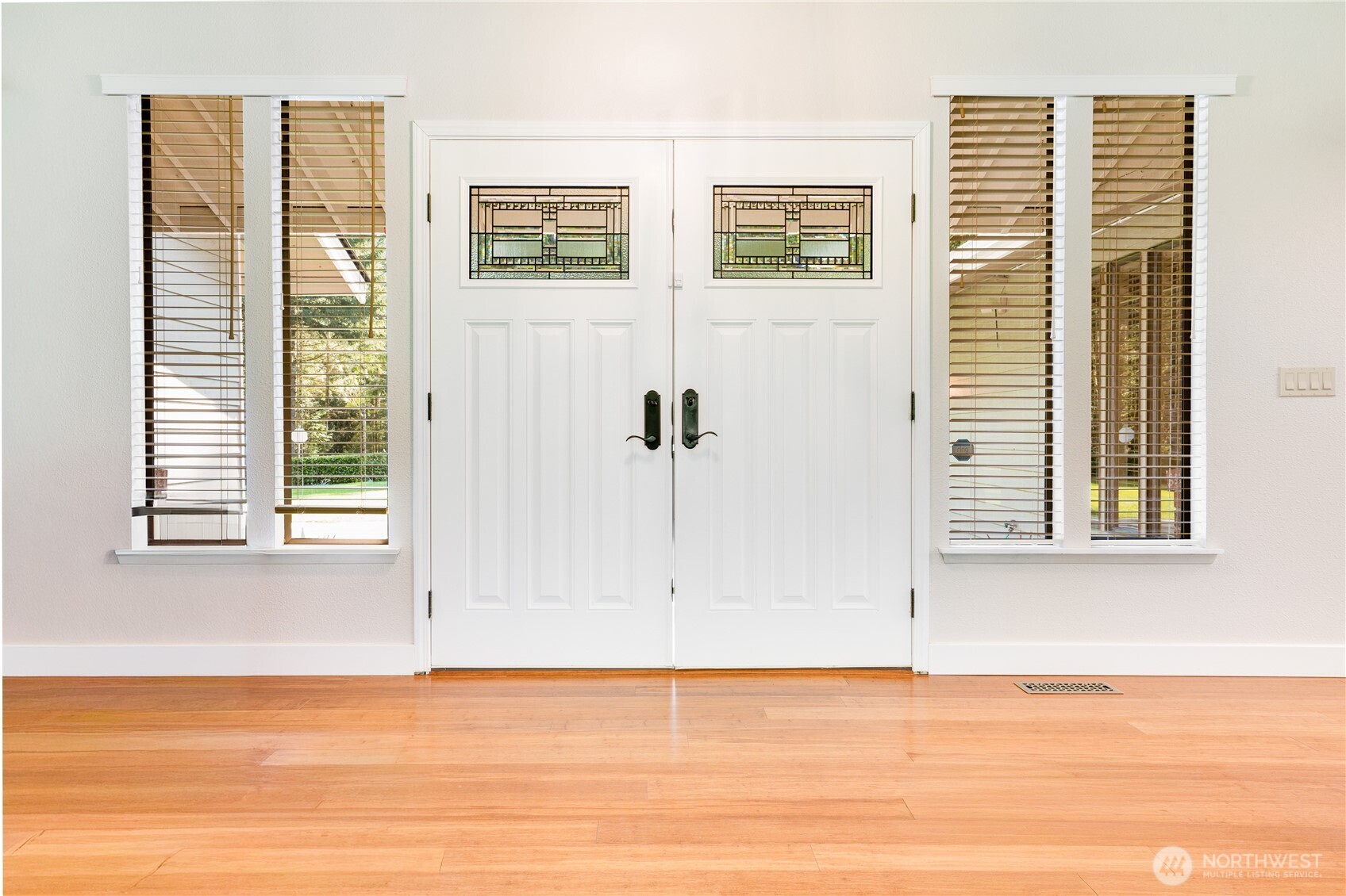 2925 SE Royalwood Place , Port Orchard, WA 98367