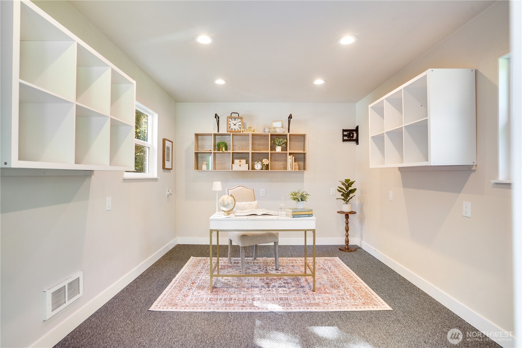 2925 SE Royalwood Place , Port Orchard, WA 98367