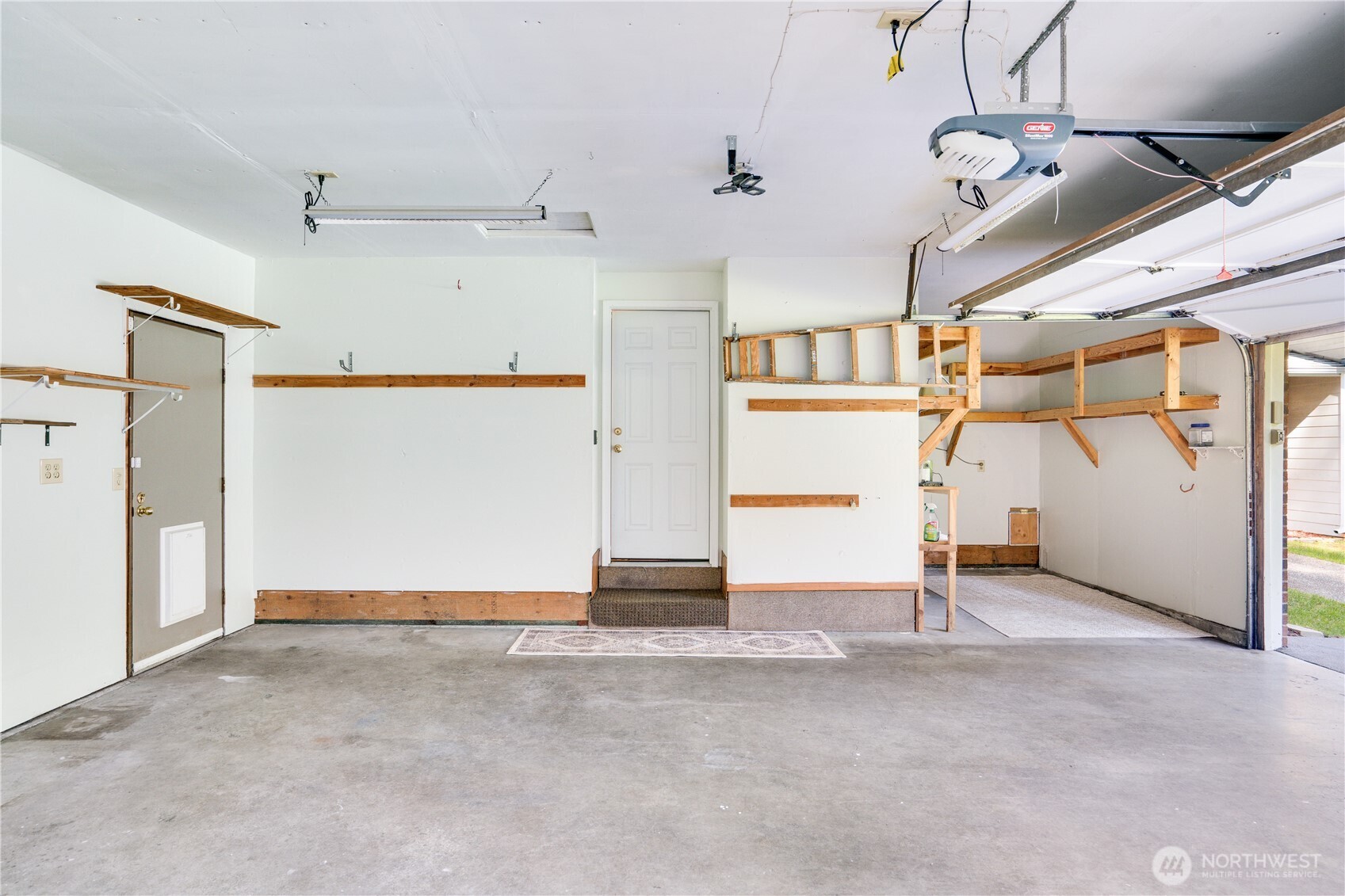 2925 SE Royalwood Place , Port Orchard, WA 98367