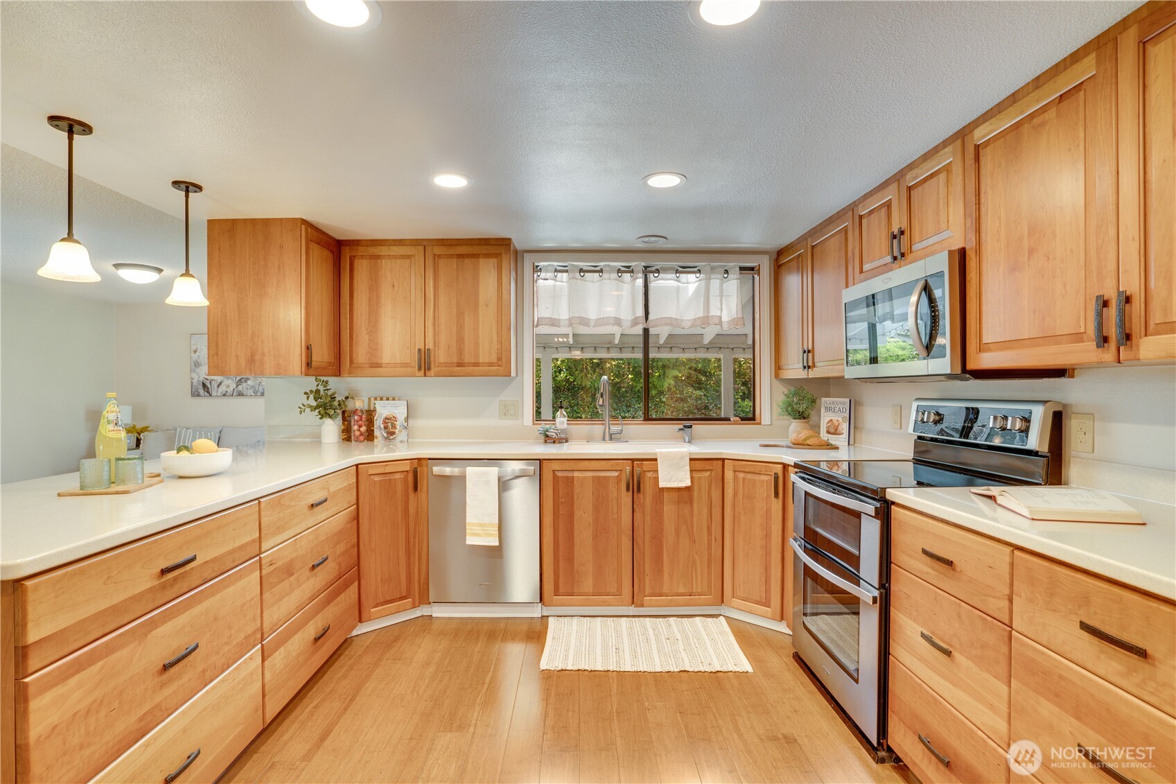 2925 SE Royalwood Place , Port Orchard, WA 98367
