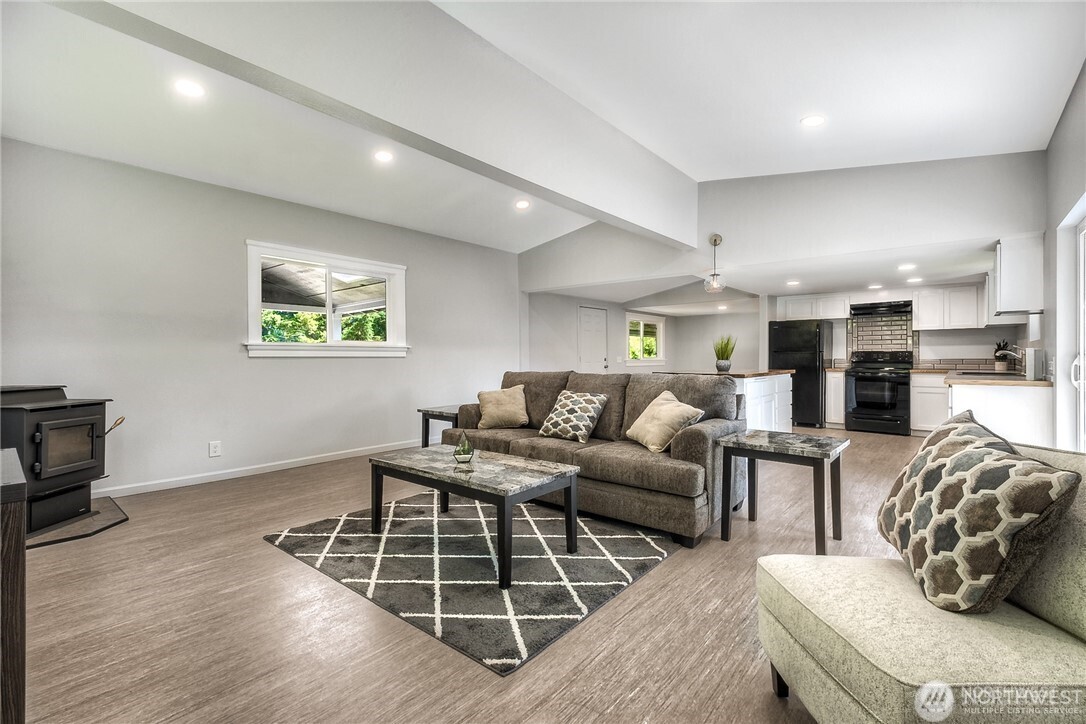 32407 72nd Avenue S, Roy, WA 98580