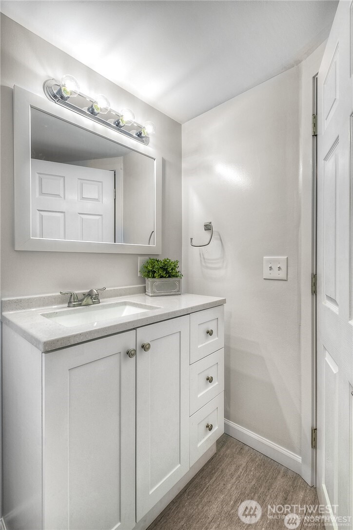 32407 72nd Avenue S, Roy, WA 98580