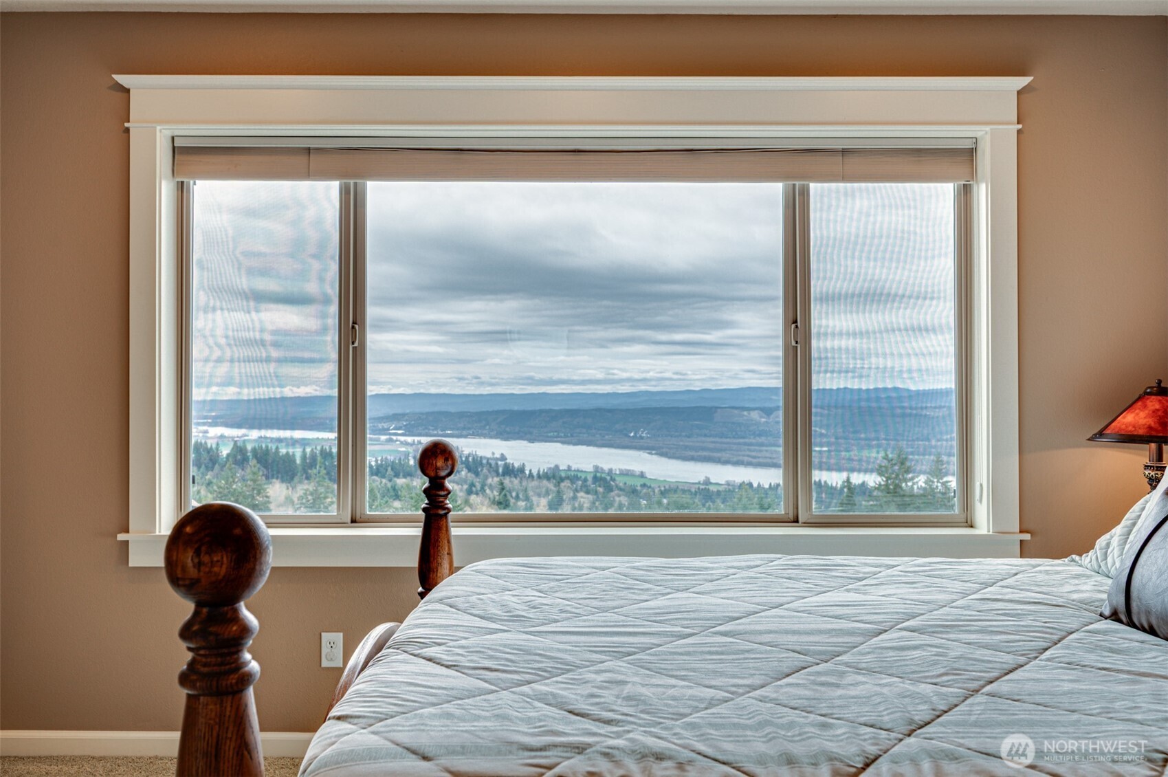 178 Discovery Drive , Kalama, WA 98625