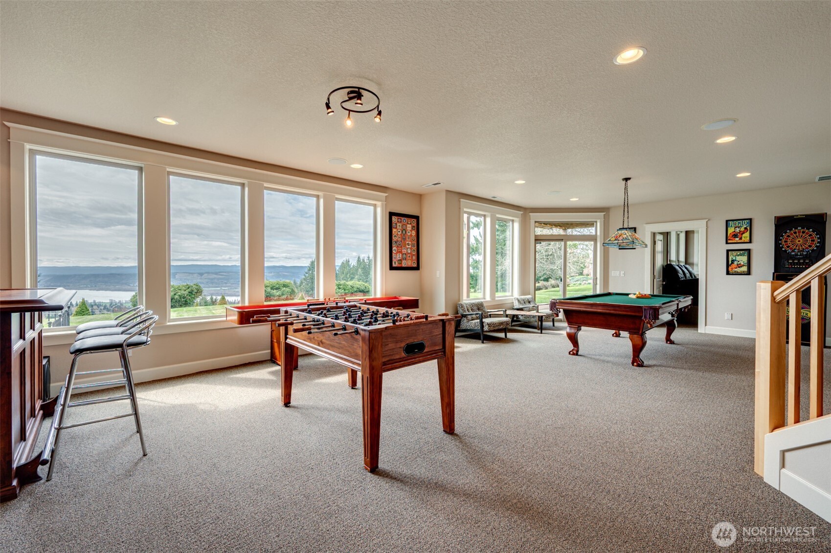 178 Discovery Drive , Kalama, WA 98625