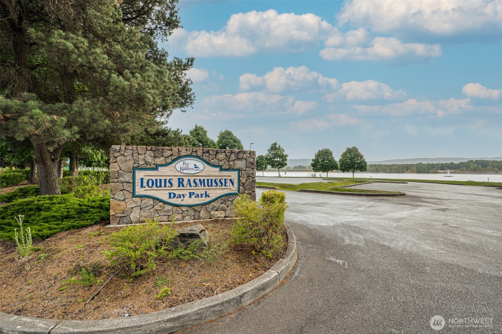 178 Discovery Drive , Kalama, WA 98625