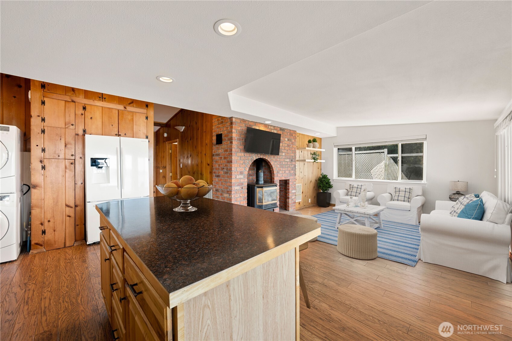 17888 Cobahud Road , La Conner, WA 98257