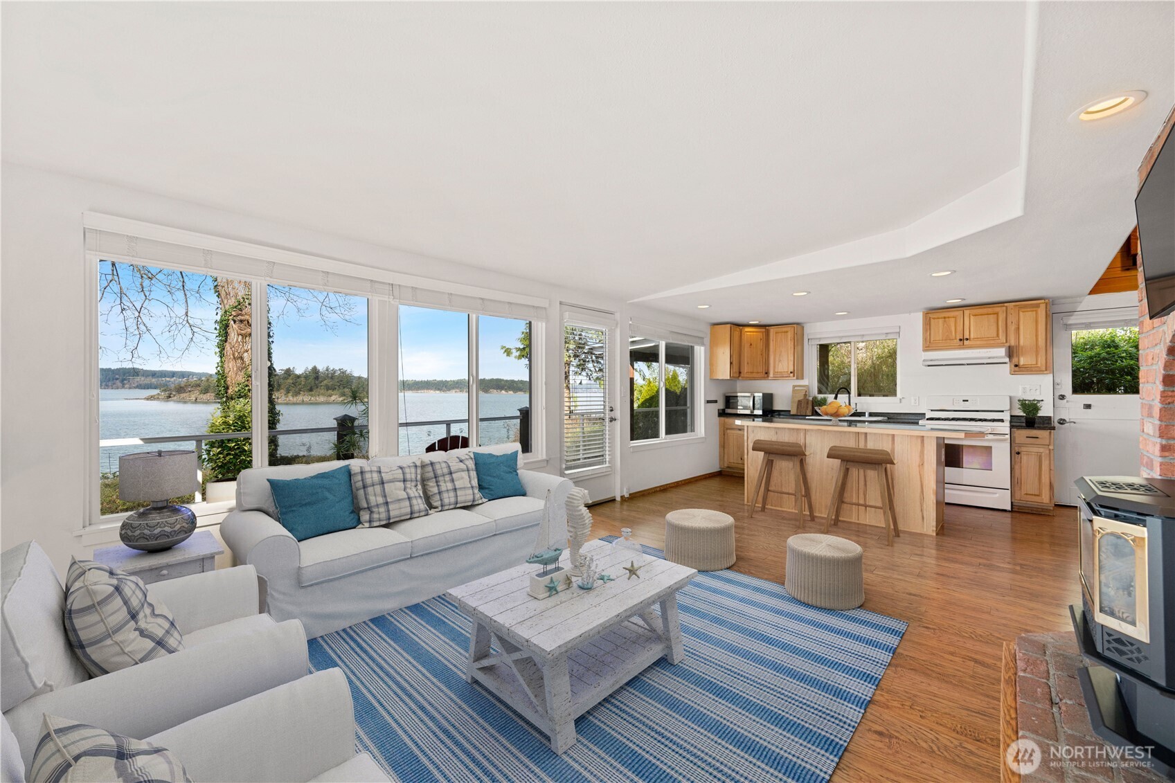 17888 Cobahud Road , La Conner, WA 98257