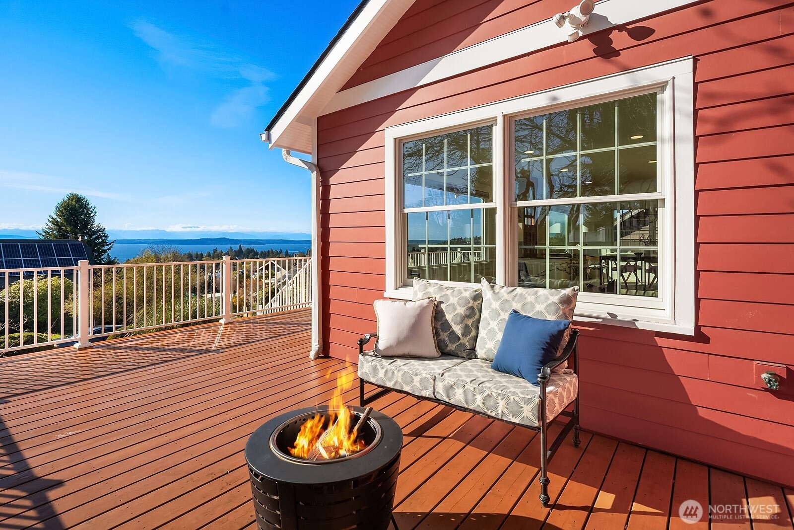 6746 41st Avenue SW, Seattle, WA 98136