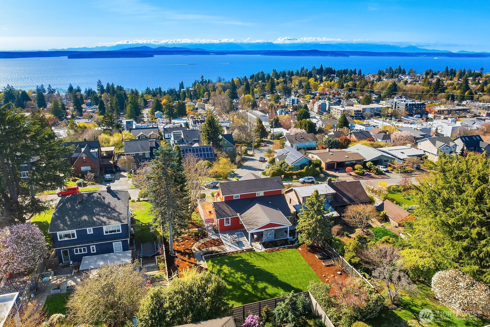 6746 41st Avenue SW, Seattle, WA 98136