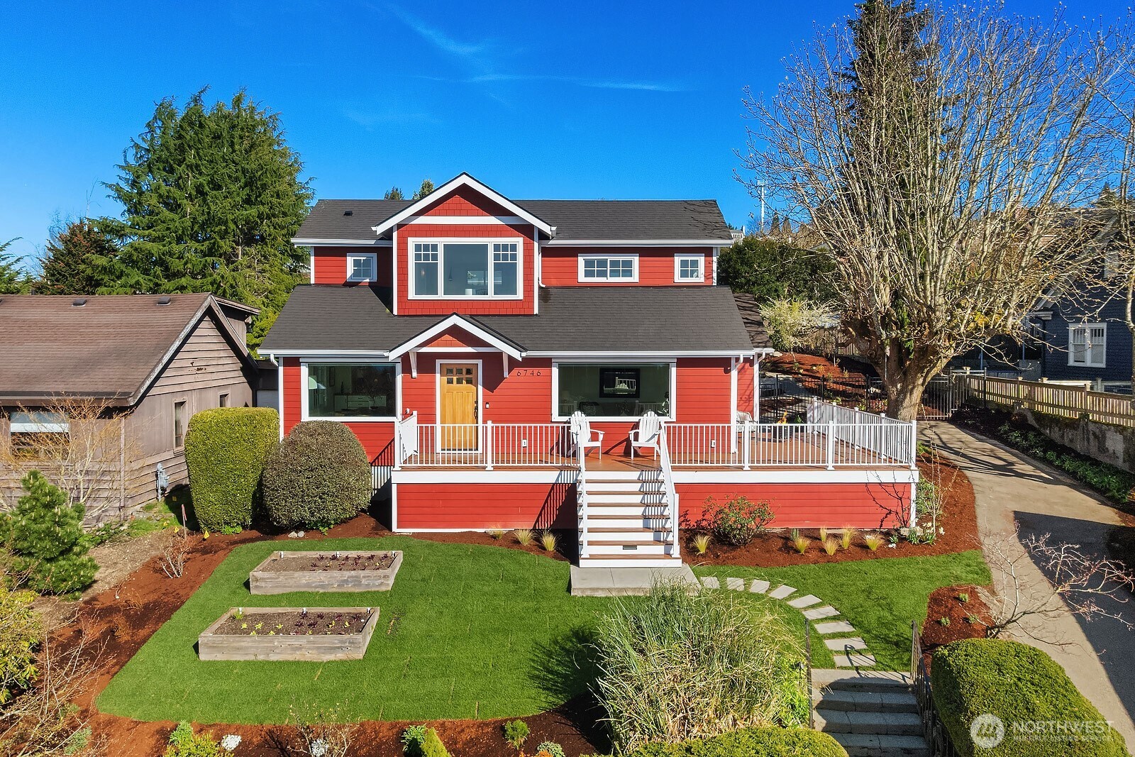 6746 41st Avenue SW, Seattle, WA 98136