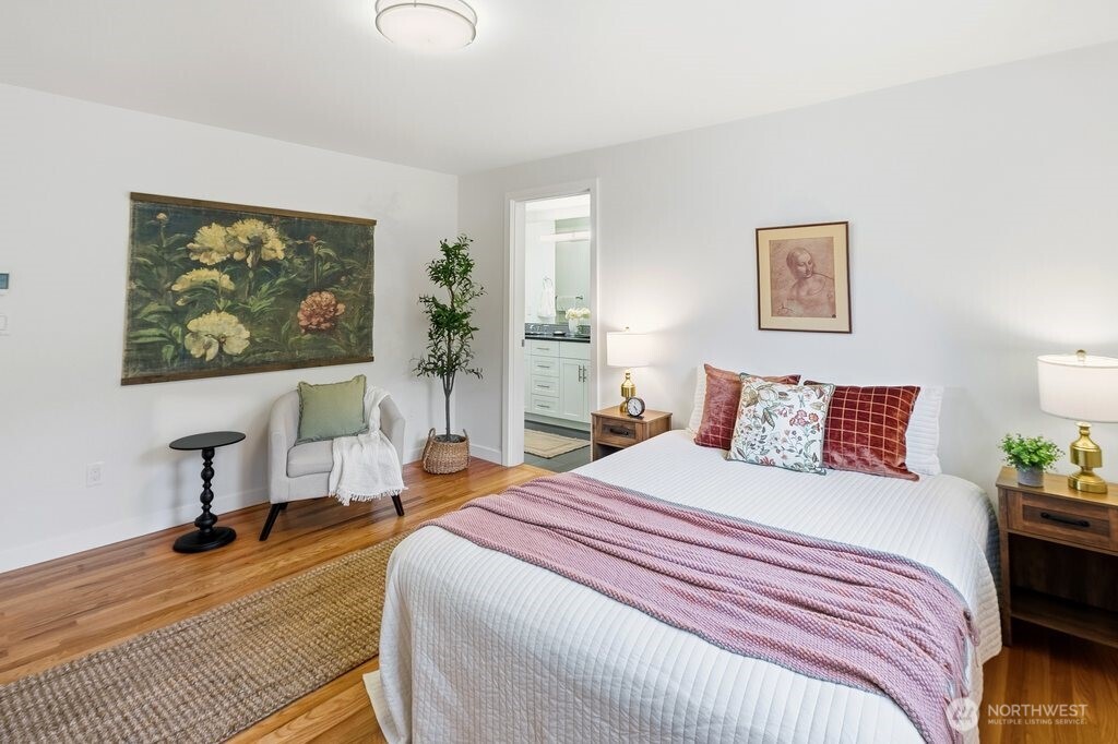 4146 SW Arroyo Drive , Seattle, WA 98146