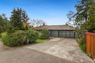 4146 SW Arroyo Drive , Seattle, WA 98146 - Photo 2