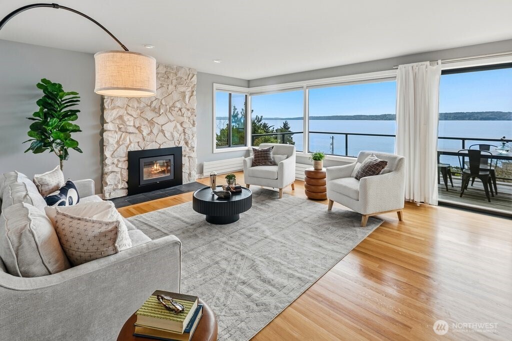 4146 SW Arroyo Drive , Seattle, WA 98146