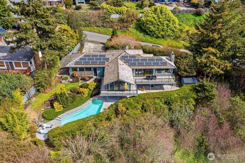 4146 SW Arroyo Drive , Seattle, WA 98146