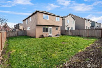 10502 189th Street E, Puyallup, WA 98374 - Photo 23