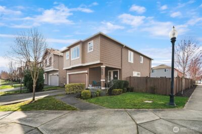 10502 189th Street E, Puyallup, WA 98374 - Photo 2