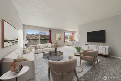 2562 Thorndyke Avenue W #303, Seattle, WA 98199-3542 - Photo 2