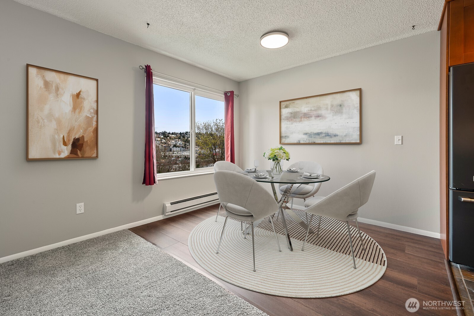 2562 Thorndyke Avenue W #303, Seattle, WA 98199-3542