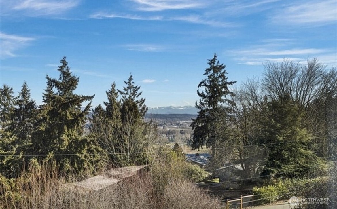 23905 43rd Avenue S, Kent, WA 98032