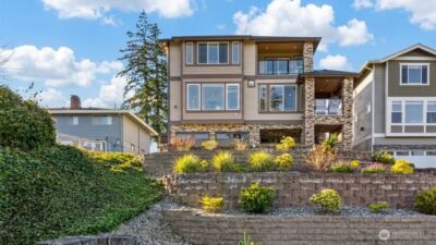 23905 43rd Avenue S, Kent, WA 98032 - Photo 2