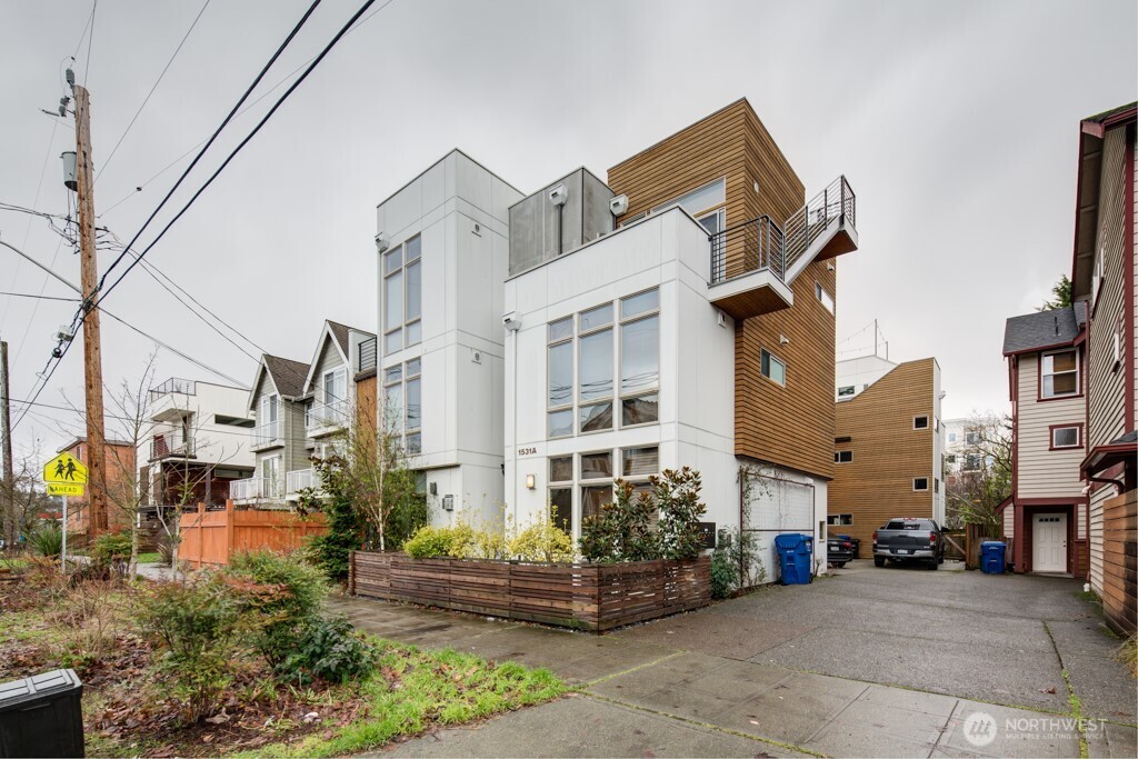 1531 NW 58th Street #A, Seattle, WA 98107