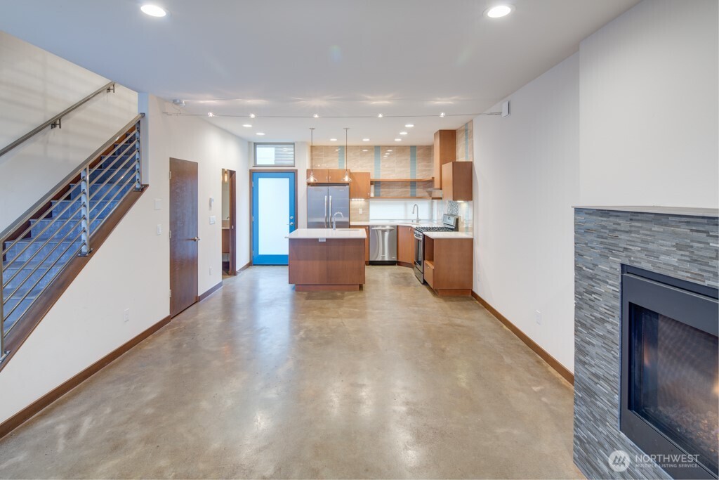 1531 NW 58th Street #A, Seattle, WA 98107