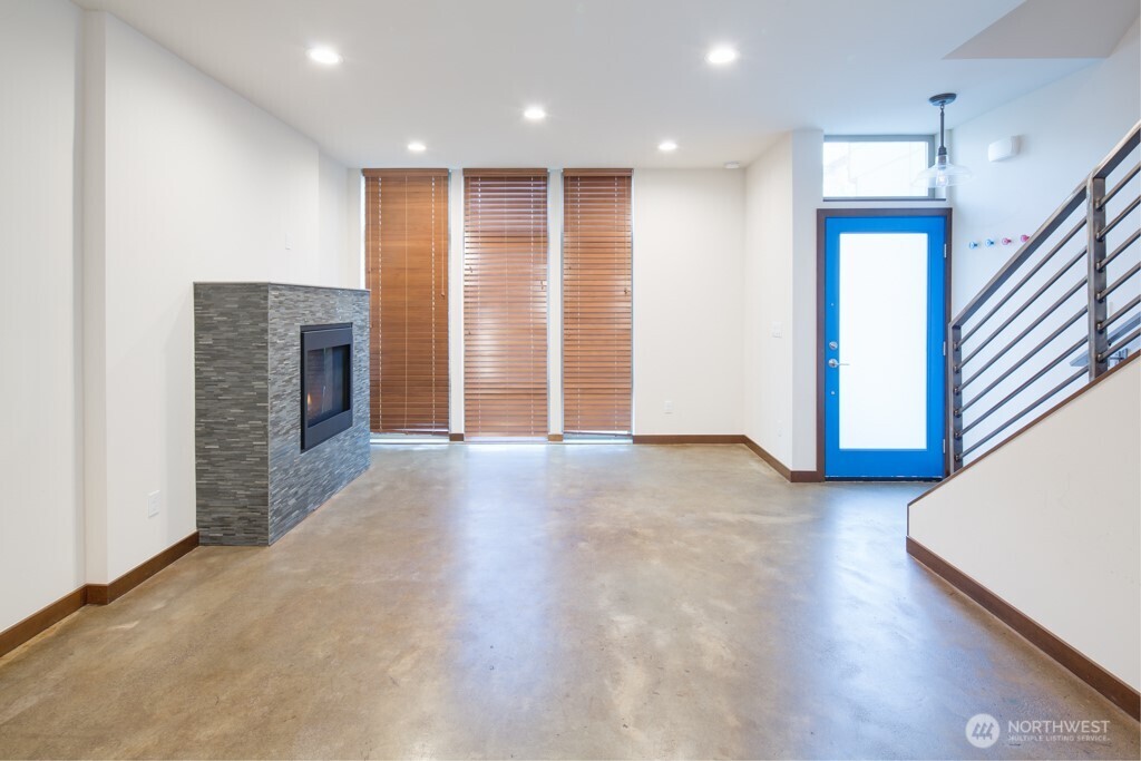 1531 NW 58th Street #A, Seattle, WA 98107