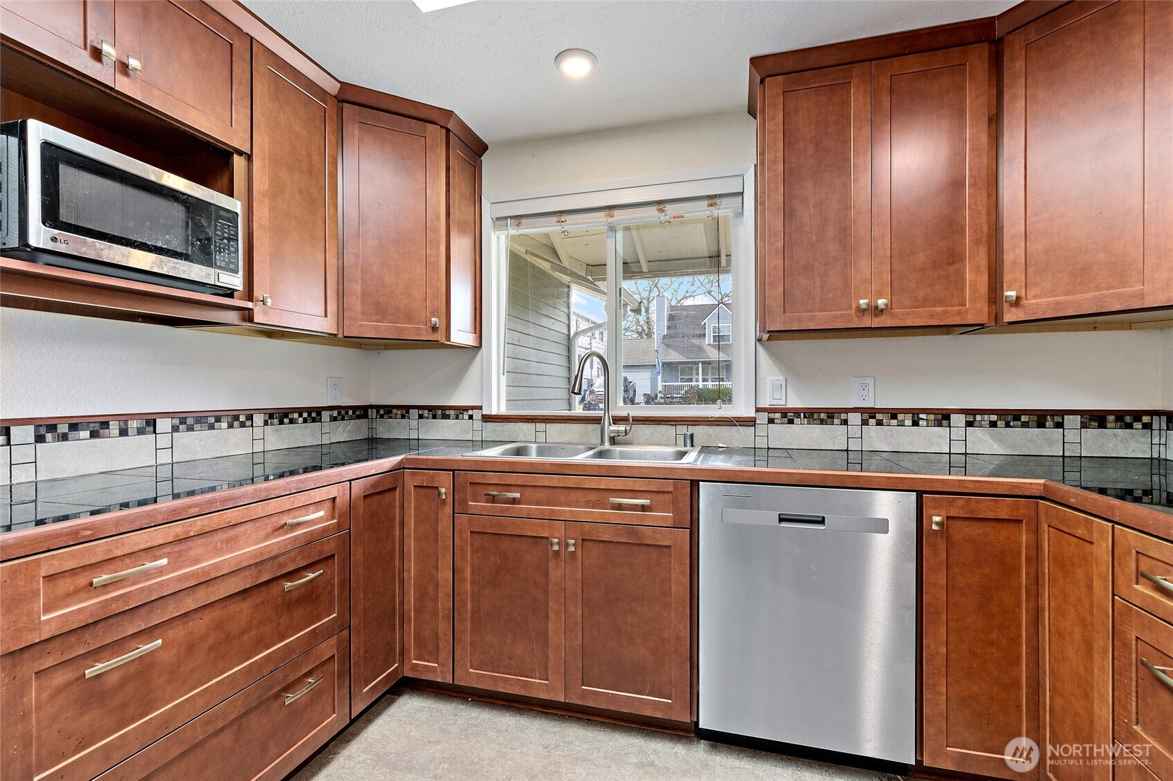 4813 150th Place SW, Edmonds, WA 98026