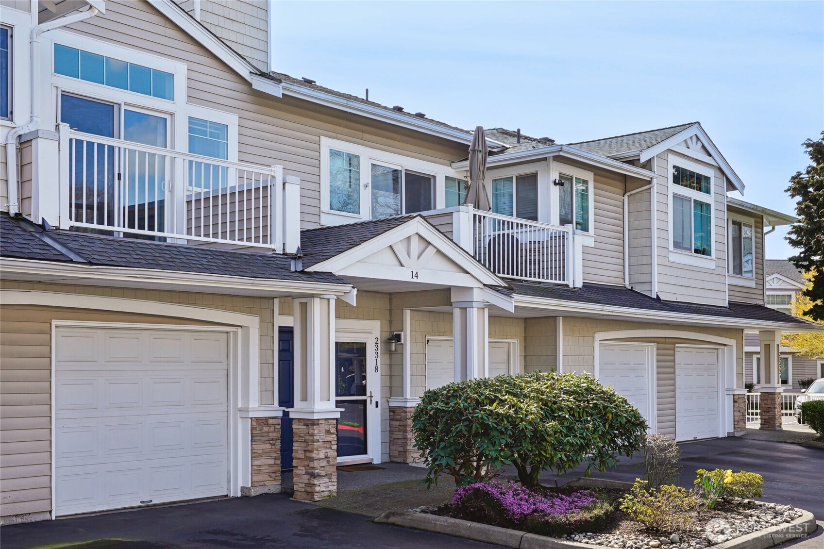 23316 59th Place S #14-3, Kent, WA 98032-6457