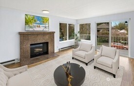 4226 Dayton Avenue N #202, Seattle, WA 98103