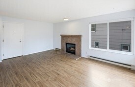 4226 Dayton Avenue N #202, Seattle, WA 98103