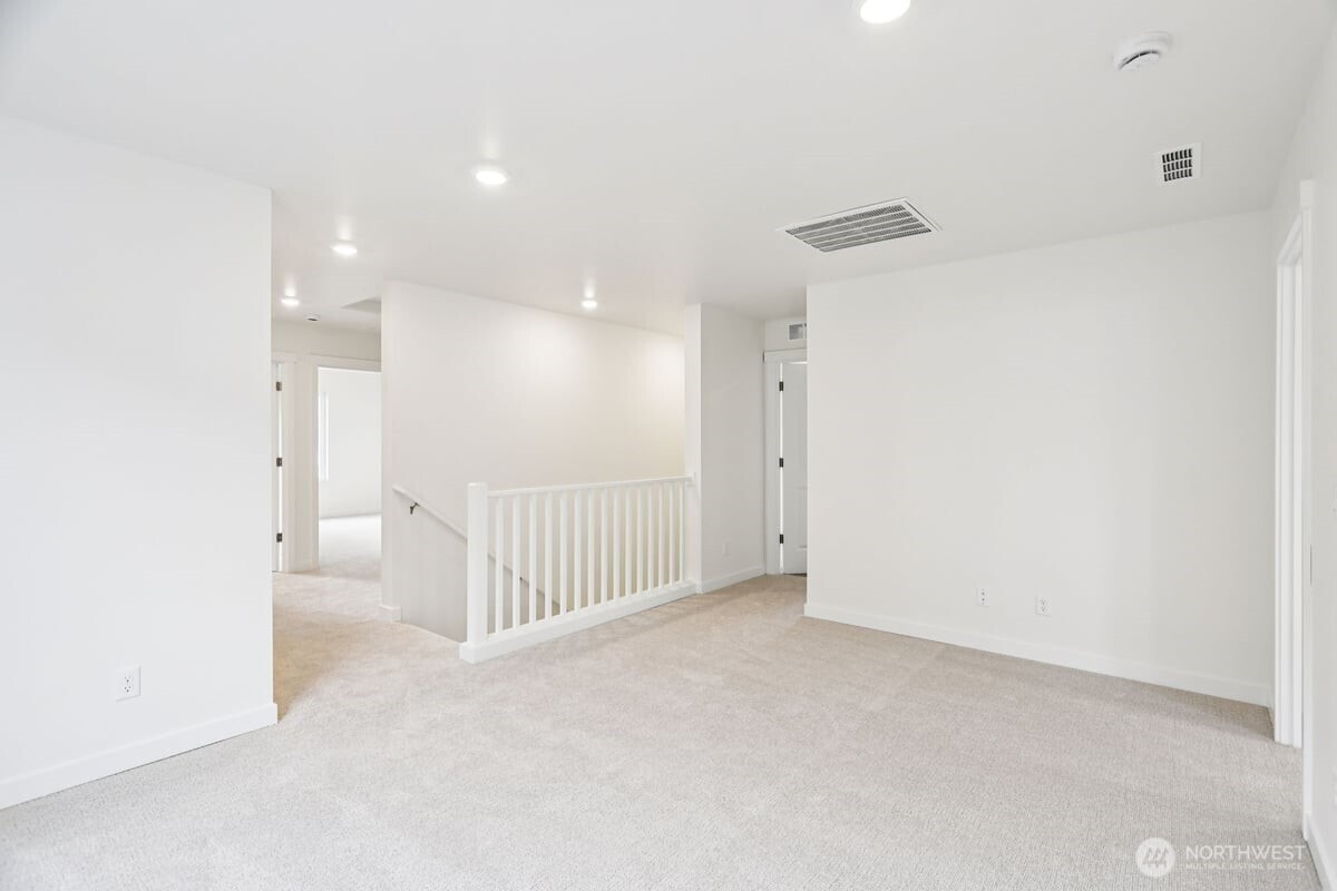 8567 46th Place NE #WM07, Marysville, WA 98270