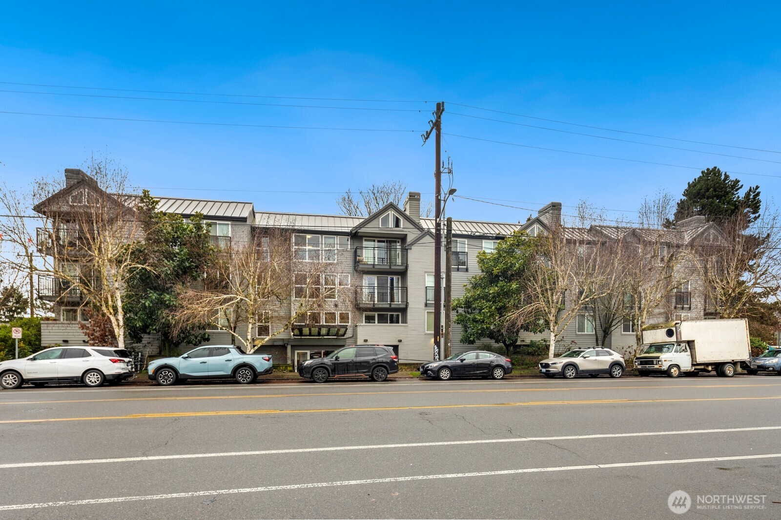 5901 Phinney Avenue N #106, Seattle, WA 98103-5868