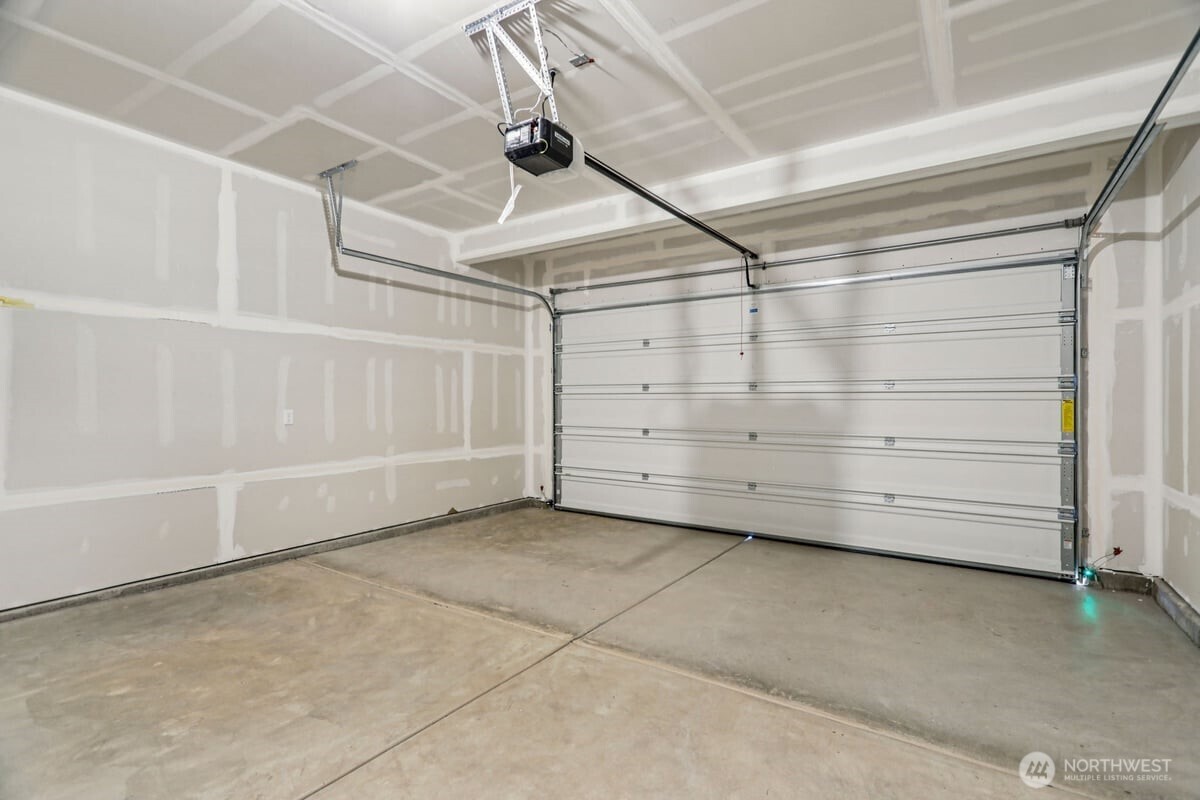 4604 87th Avenue NE #WM-27, Marysville, WA 98270