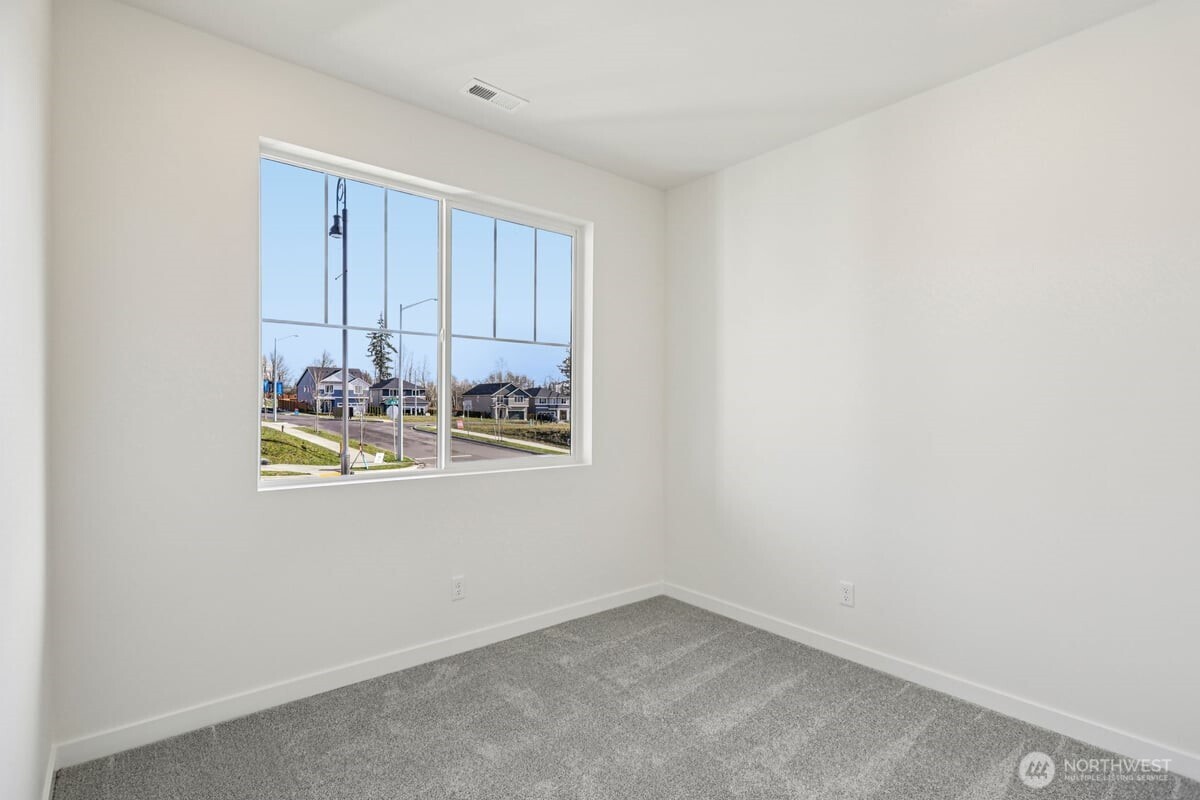 4604 87th Avenue NE #WM-27, Marysville, WA 98270