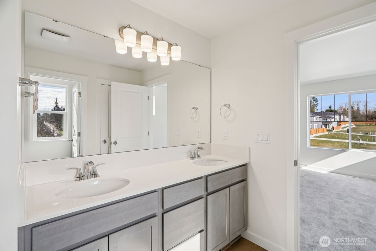 4604 87th Avenue NE #WM-27, Marysville, WA 98270