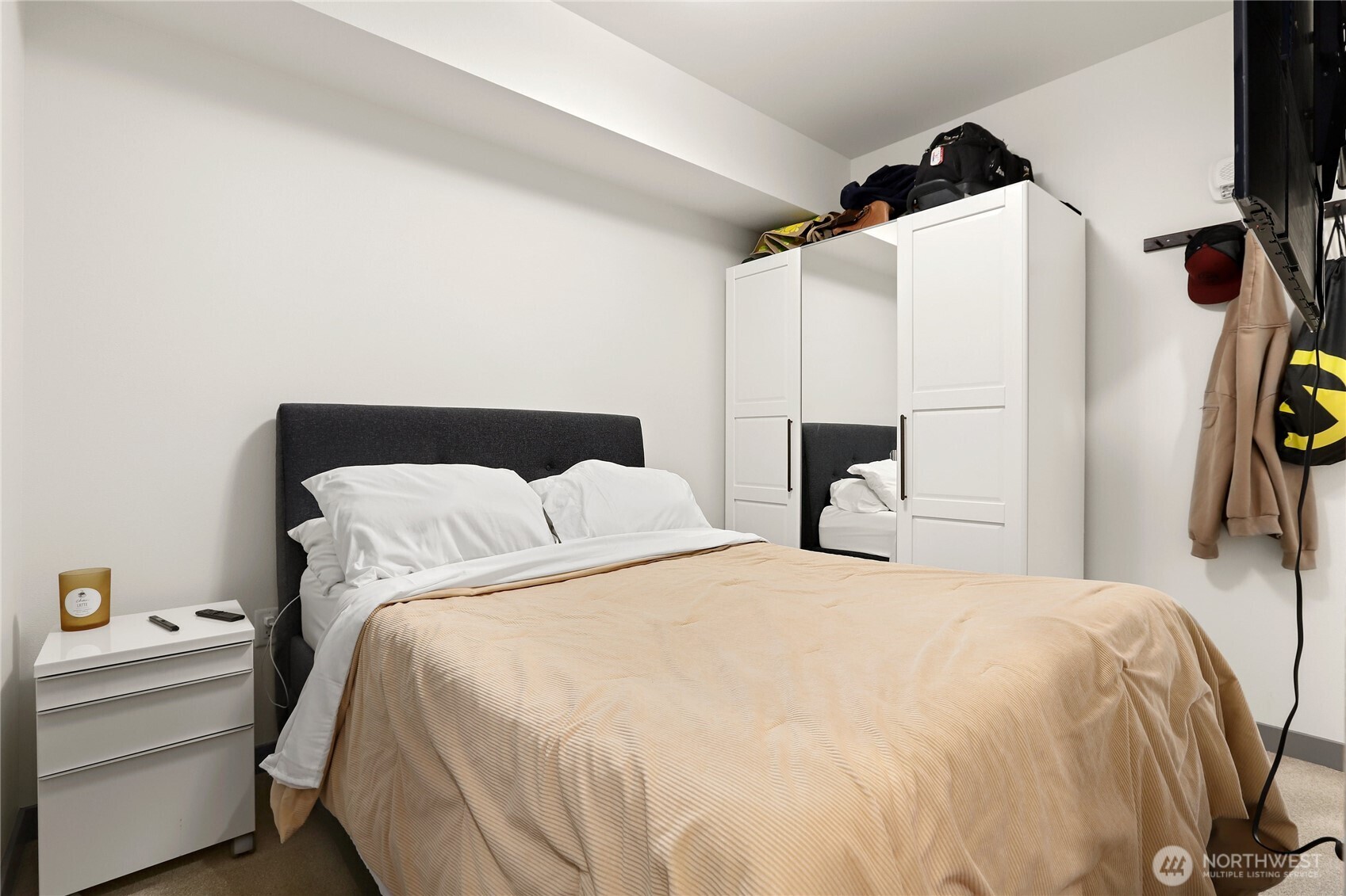 11903 NE 128th Street #204, Kirkland, WA 98034