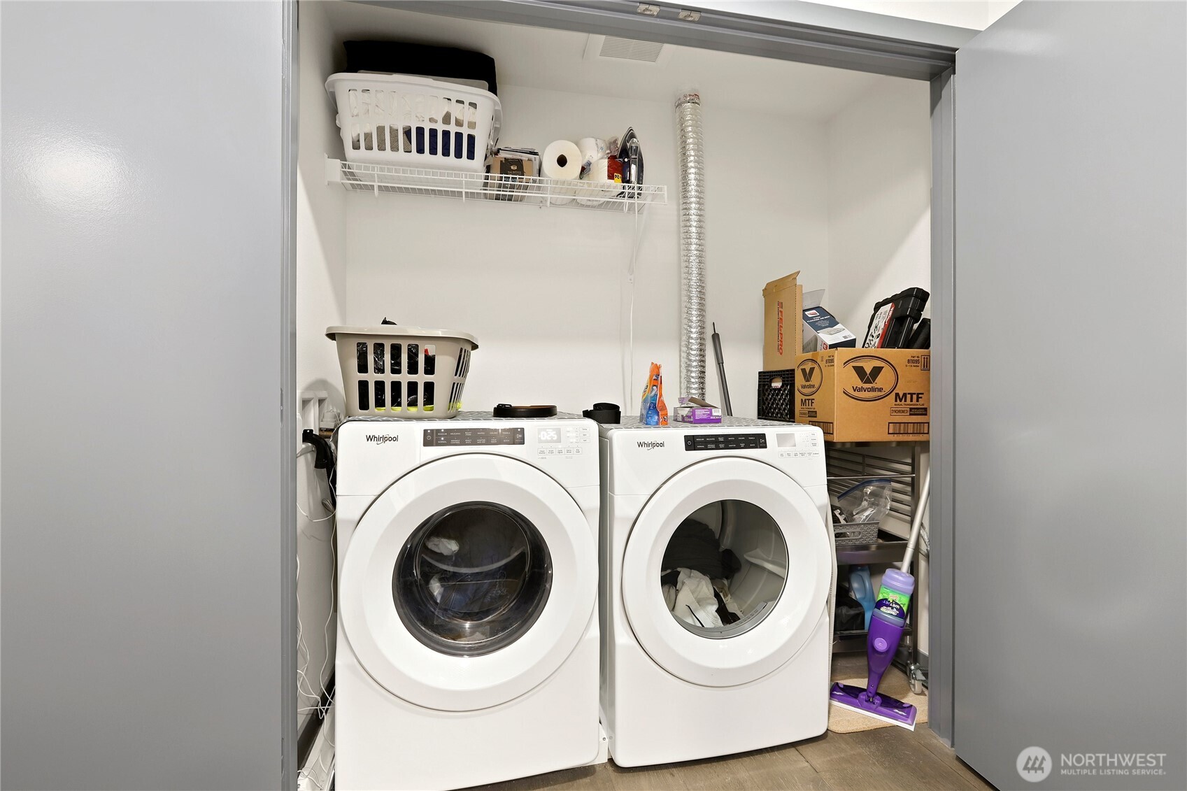 11903 NE 128th Street #204, Kirkland, WA 98034