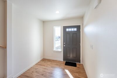 1070 S Grand Drive , Moses Lake, WA 98837 - Photo 11