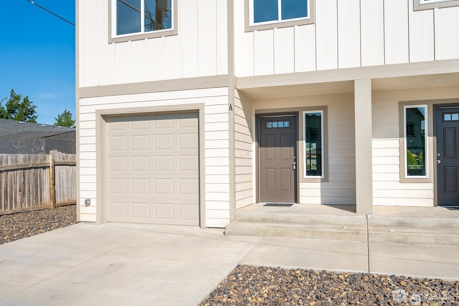 1070 S Grand Drive , Moses Lake, WA 98837