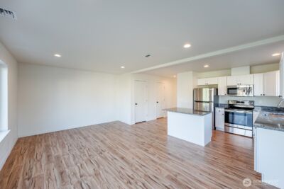 1073 S Grand Drive , Moses Lake, WA 98837 - Photo 18