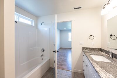 1073 S Grand Drive , Moses Lake, WA 98837 - Photo 23