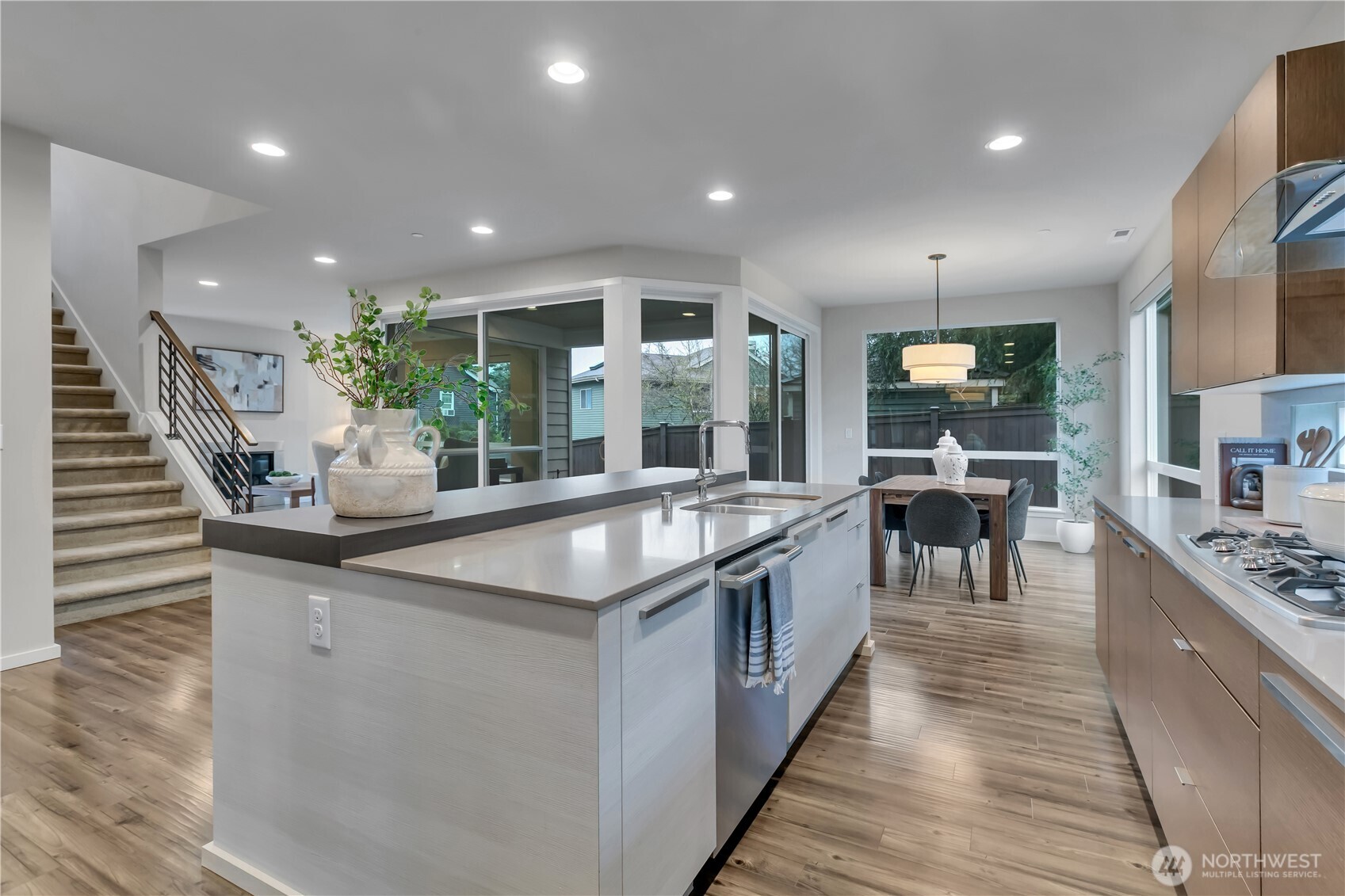 13211 SE 262nd Street , Kent, WA 98042