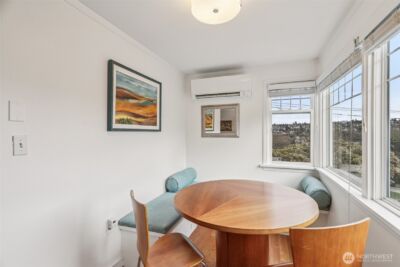 2418 W Boston , Seattle, WA 98199 - Photo 12