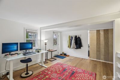 2418 W Boston , Seattle, WA 98199 - Photo 23