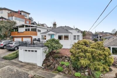 2418 W Boston , Seattle, WA 98199 - Photo 31